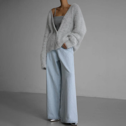 Damski kardigan z dekoltem w serek i zapięciem na guziki-Jacket for women-Olave