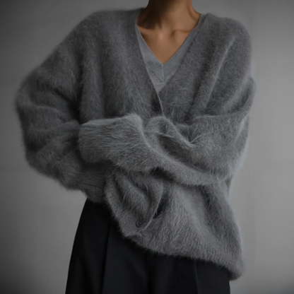 Damski kardigan z dekoltem w serek i zapięciem na guziki-Jacket for women-Olave