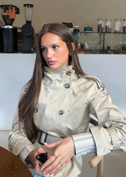 Damski trencz z paskiem i guzikami-Jacket for women-Olave