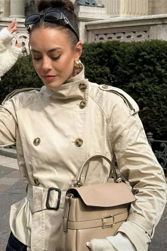 Damski trencz z paskiem i guzikami-Jacket for women-Olave