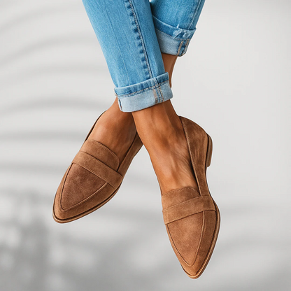 Damskie mokasyny w szpic z ozdobnym paskiem-Footwear for women-Olave