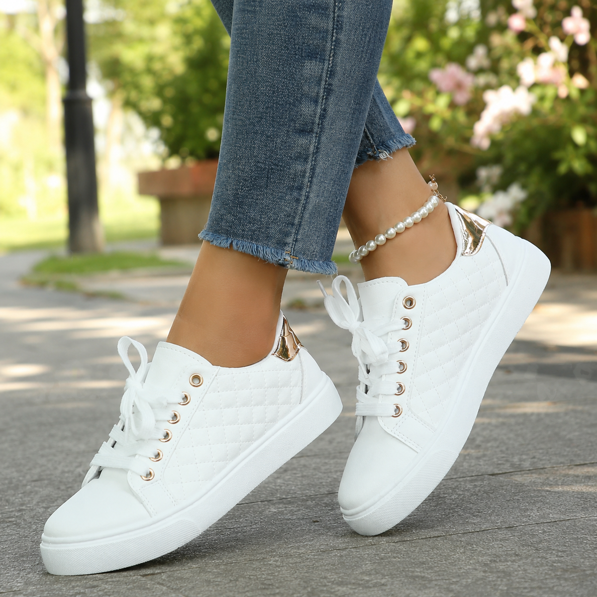 Damskie pikowane sneakersy przed kostkę-Footwear for women-Olave