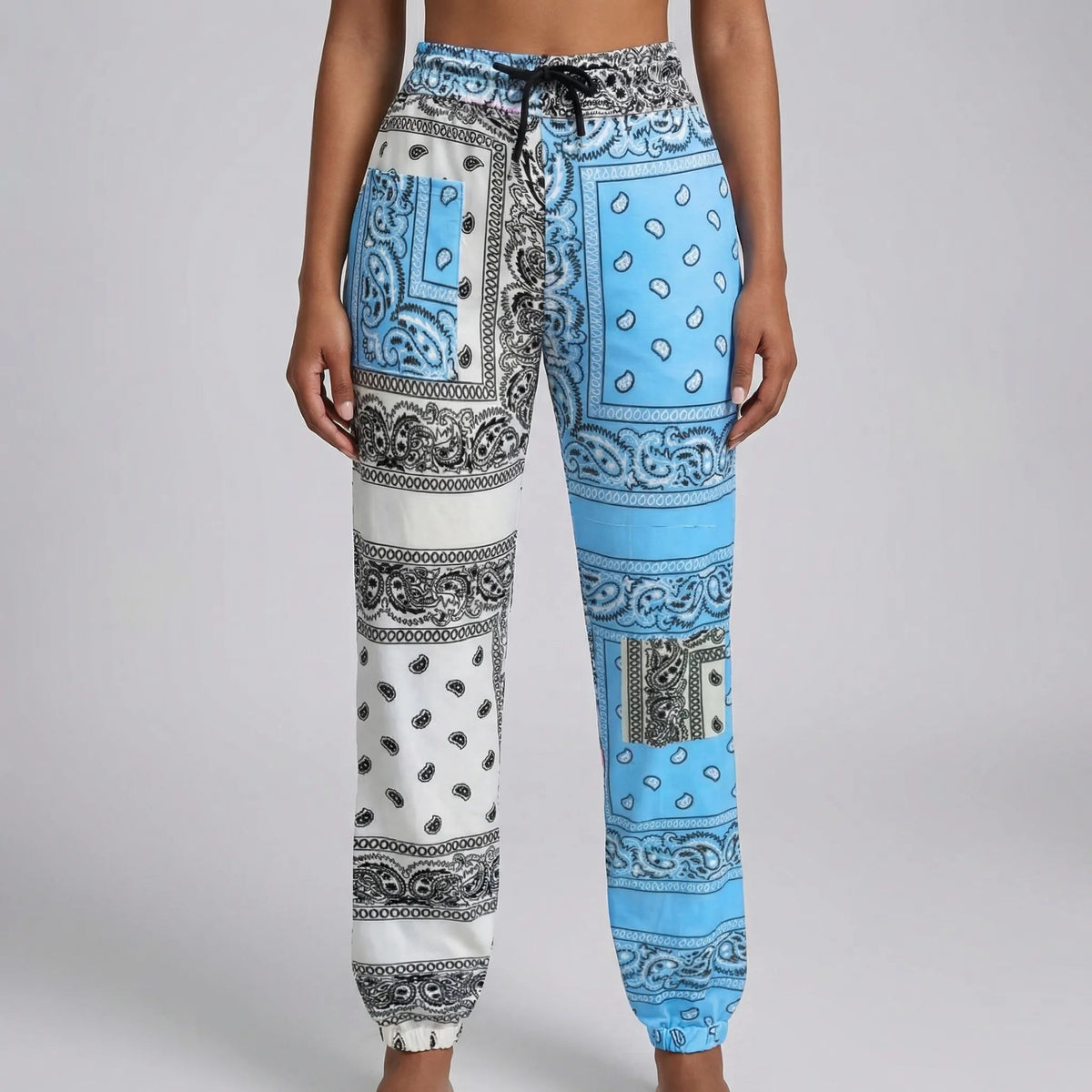 Damskie spodnie joggery we wzór paisley-Pants for Women-Olave
