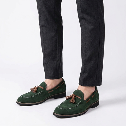 Męskie mokasyny z zamszu z chwostami i kontrastowymi przeszyciami-Footwear for men-Olave