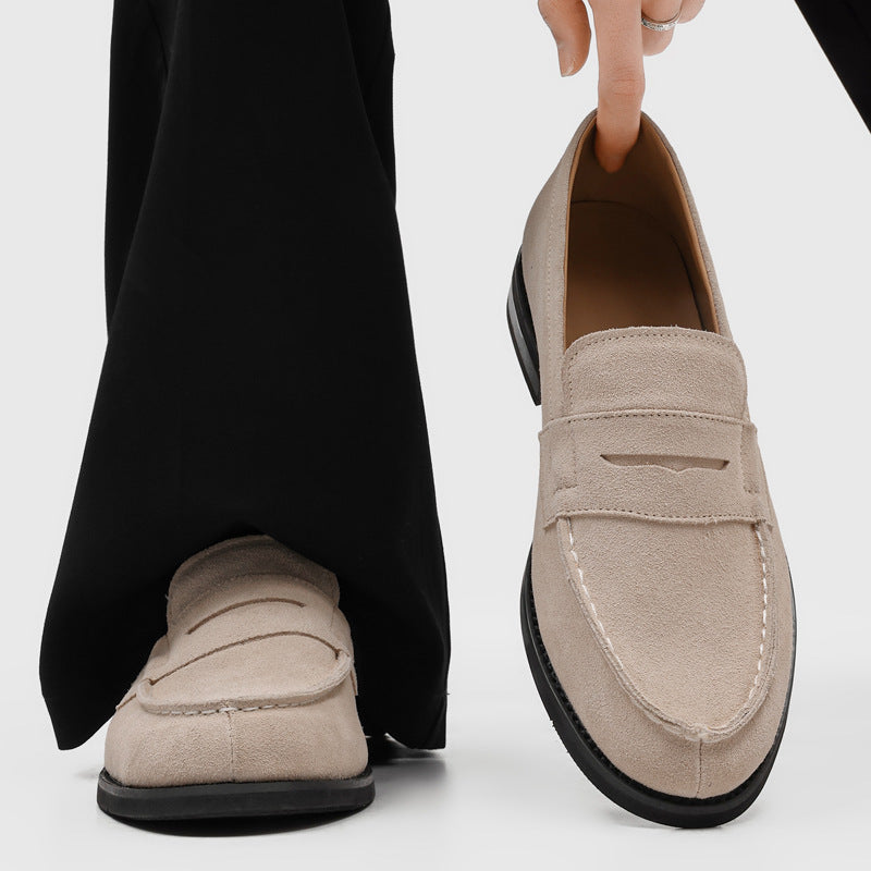 Męskie mokasyny z zamszu z kontrastowymi przeszyciami-Footwear for men-Olave