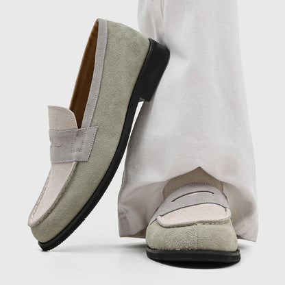 Męskie mokasyny z zamszu z kontrastowymi przeszyciami-Footwear for men-Olave