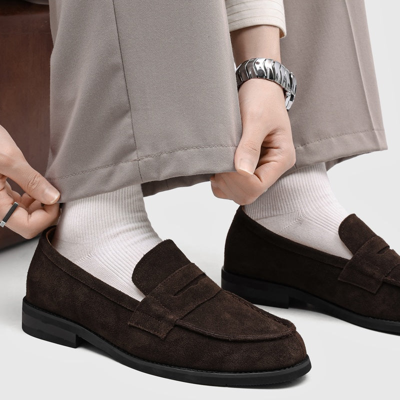 Męskie mokasyny z zamszu z kontrastowymi przeszyciami-Footwear for men-Olave