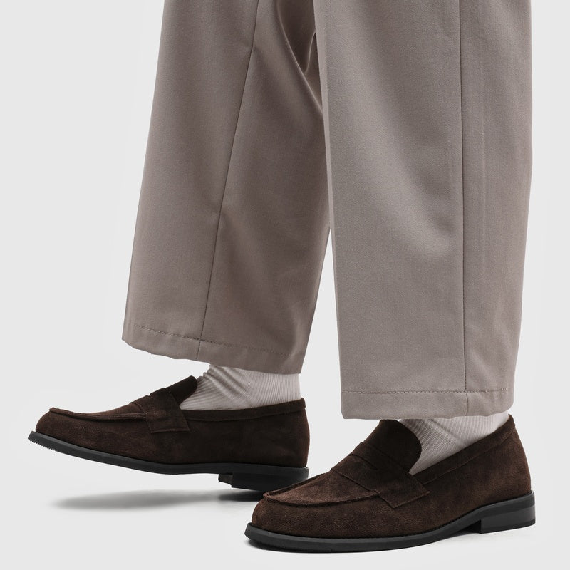 Męskie mokasyny z zamszu z kontrastowymi przeszyciami-Footwear for men-Olave