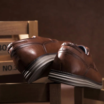Męskie sneakersy typu derby sznurowane z kontrastową podeszwą-Footwear for men-Olave