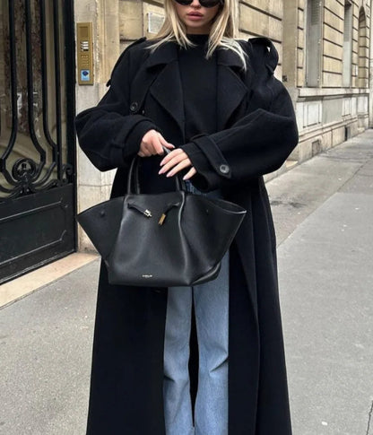 Damski długi trencz z paskami przy mankietach-Coats for women-Olave