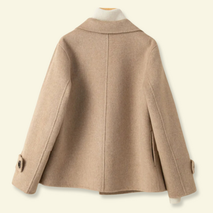 Damski krótki płaszcz z klapami i guzikami-Coats for women-Olave