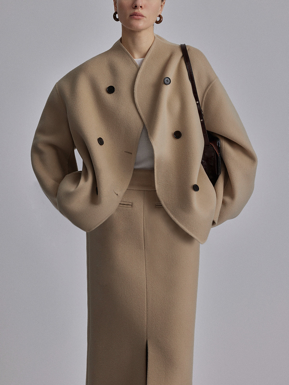 Damski płaszcz typu peacoat z mieszanki wełny ze stójką-Coats for women-Olave