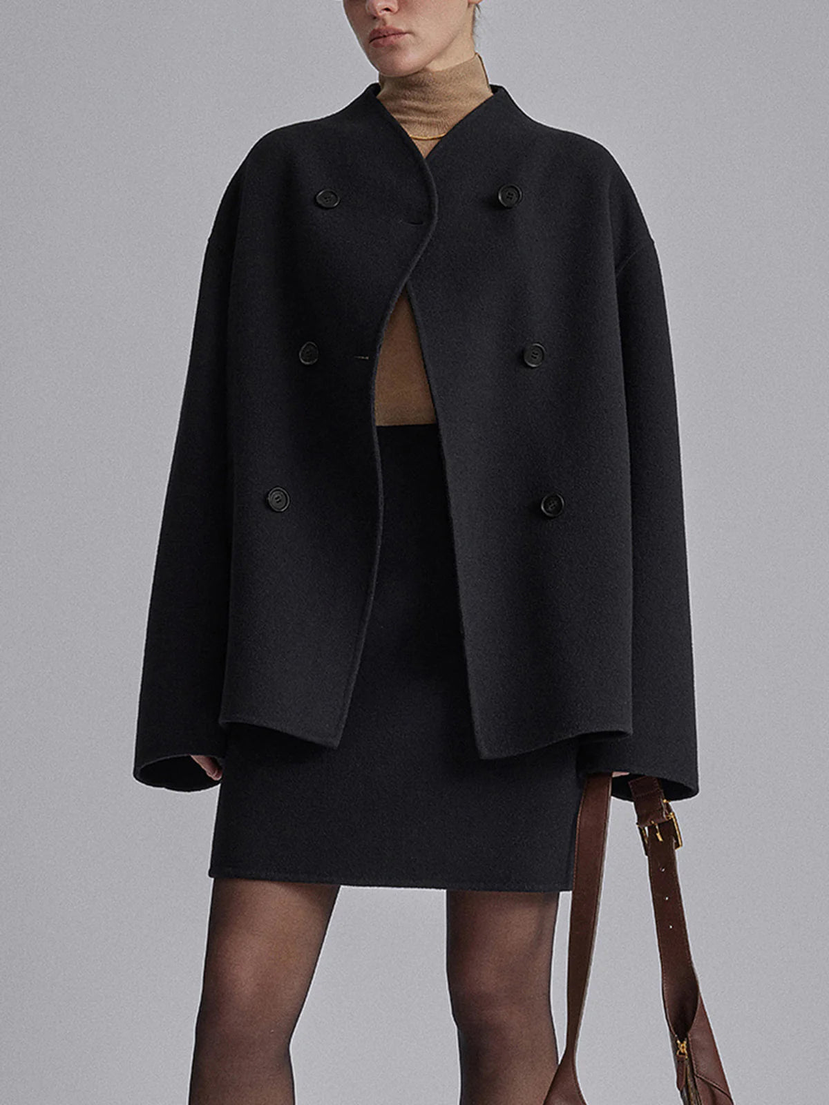 Damski płaszcz typu peacoat z mieszanki wełny ze stójką-Coats for women-Olave
