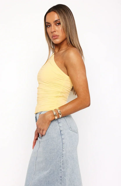 Damski top na jedno ramię z marszczeniami-Tops for women-Olave