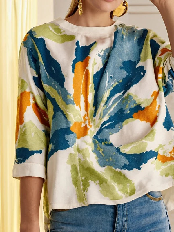 Damski top z okrągłym dekoltem i abstrakcyjnym nadrukiem-Tops for women-Olave
